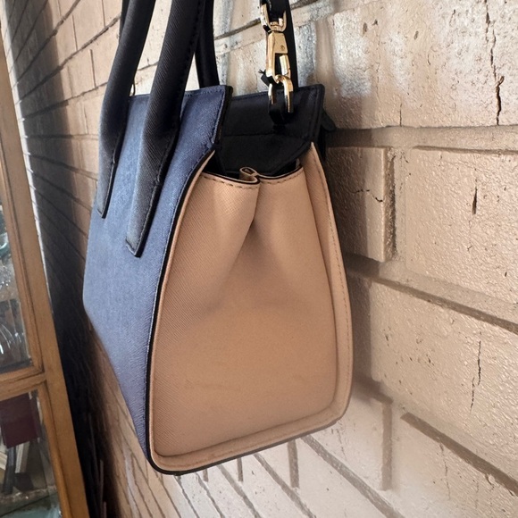 Kate Spade Dark Blue with cream on side. (Shows in Pics) Satchel Bag. - Picture 5 of 11